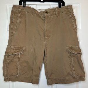 Men’s American Eagle cargo shorts size 36